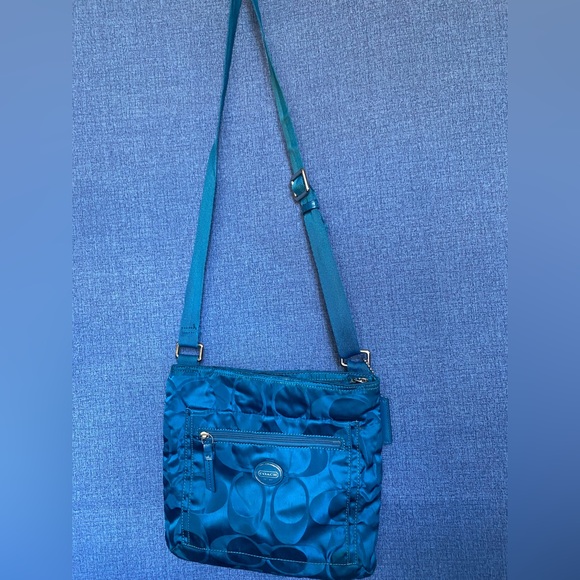 Coach Blue Crossover Bag - Picture 1 of 6